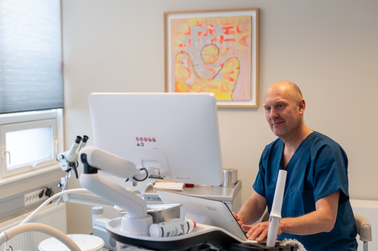 Gynekolog Erik Færø